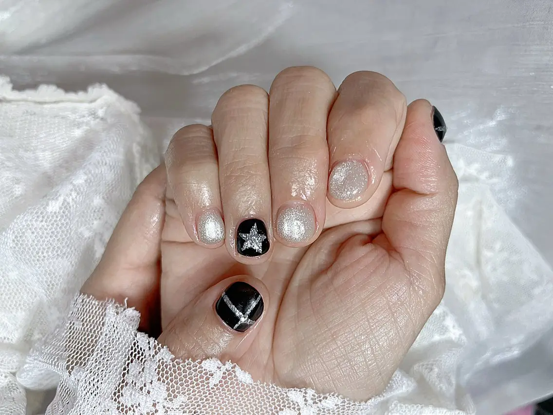 ネイル アートネイル オーロラネイル ガーリー キラキラネイル 韓国ネイル Ayumi NailSalonUのネイルデザイン