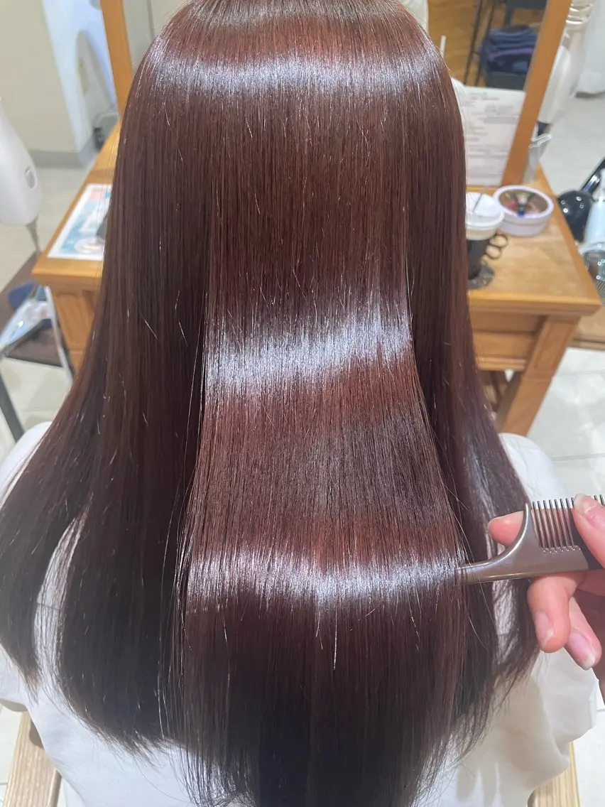 ロング トリートメント オオトミ ホノカのヘアスタイル