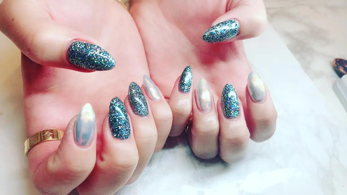 ネイル noix nail &eyeのネイルデザイン