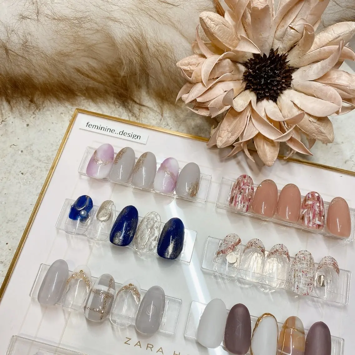 ネイル シンプルネイル feminine nailのネイルデザイン