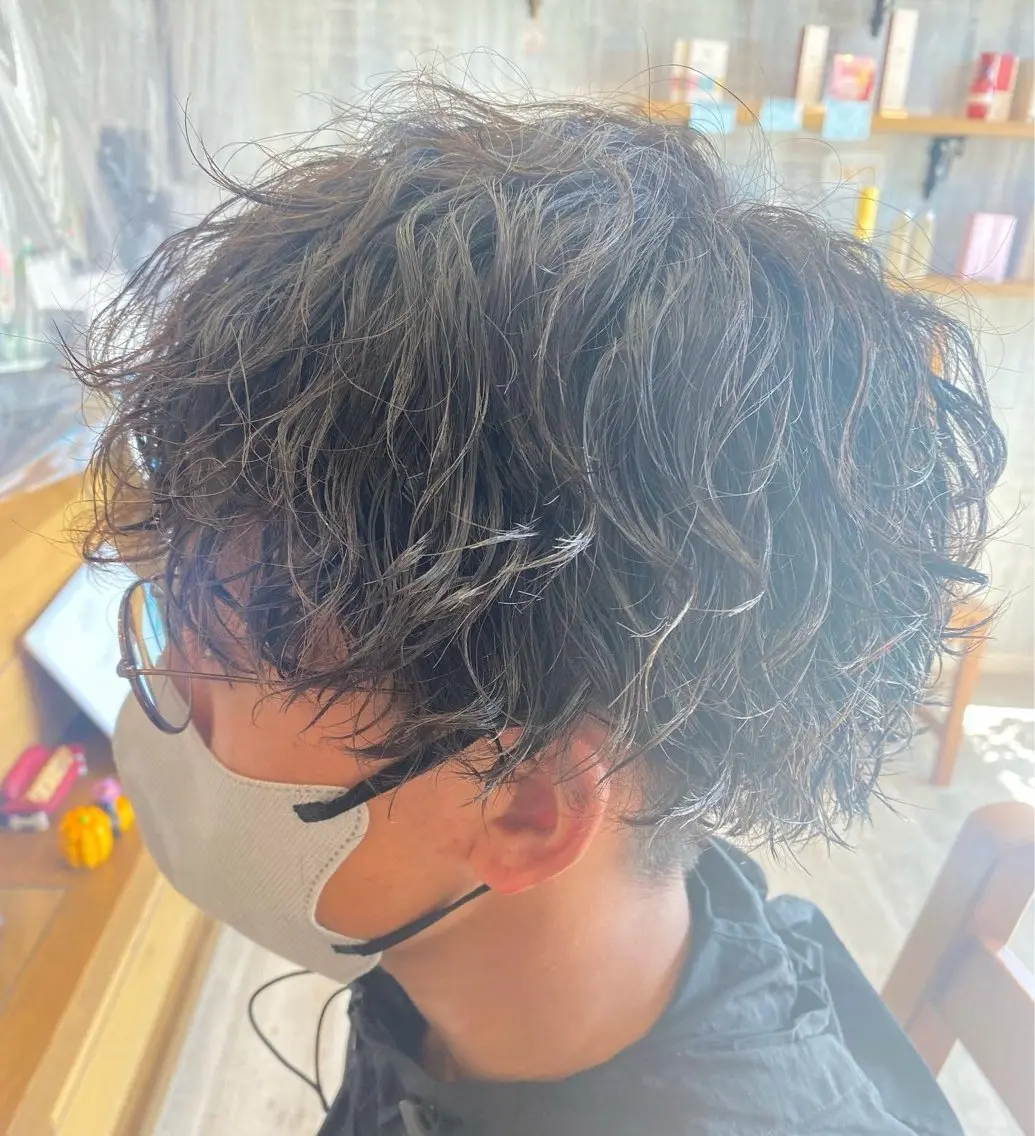 パーマ メンズ メンズパーマ ツイストスパイラルパーマ スパイラルパーマ カット パーマ Ryo 🌀のヘアスタイル