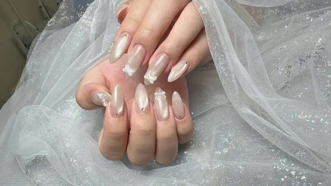 ネイル ハンドネイル モリ ナツミのネイルデザイン