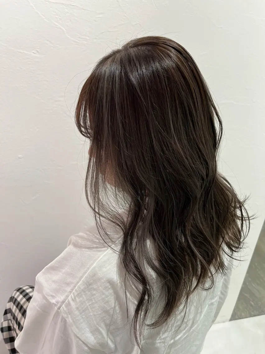 ロング ハイライト FEMMEAREA☆ Amiのヘアスタイル
