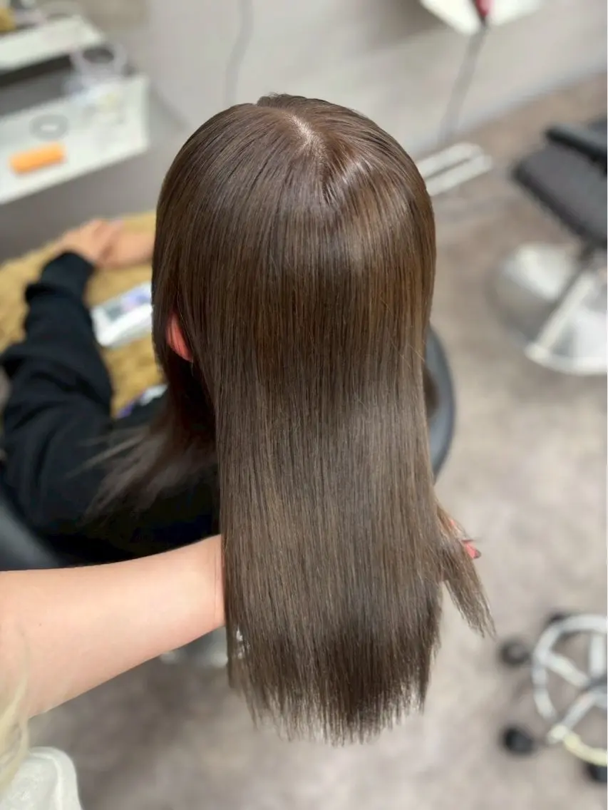 カラー 一宮 淚のヘアスタイル