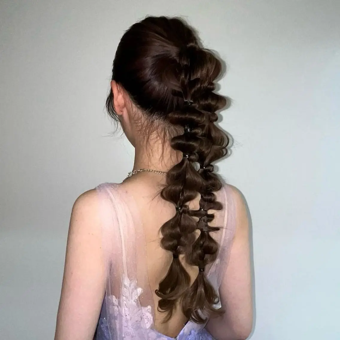 ヘアアレンジ 瑠己杏 :ボブ/ ハイトーンワンカラーのヘアスタイル