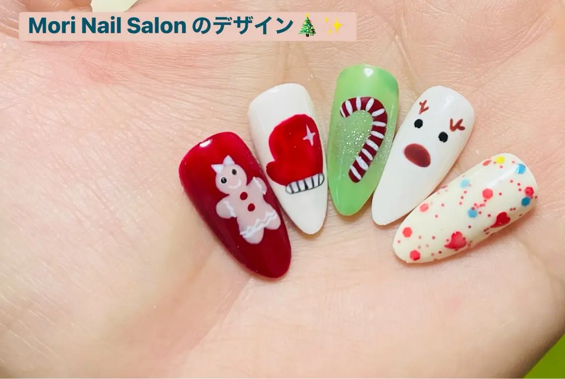 ネイル 冬ネイル クリスマス MORI ネイル SALONのネイルデザイン