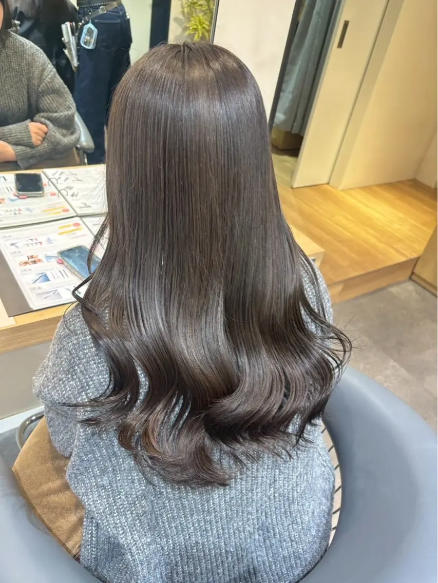セミロング ヘアカラー トリートメント 韓国ヘア Natsuki🤍のヘアスタイル