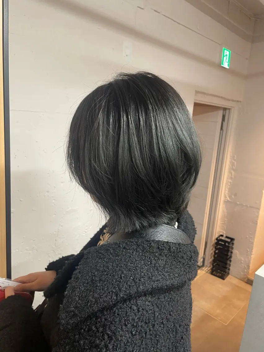 ショート カット ヘアカラー トリートメント tokute 中野真咲🐺のヘアスタイル