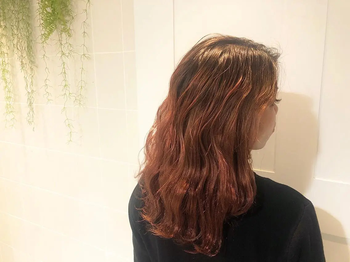 セミロング カラー ヘアカラー まつげ兼任しもさこ 🌟レイヤー得意のヘアスタイル