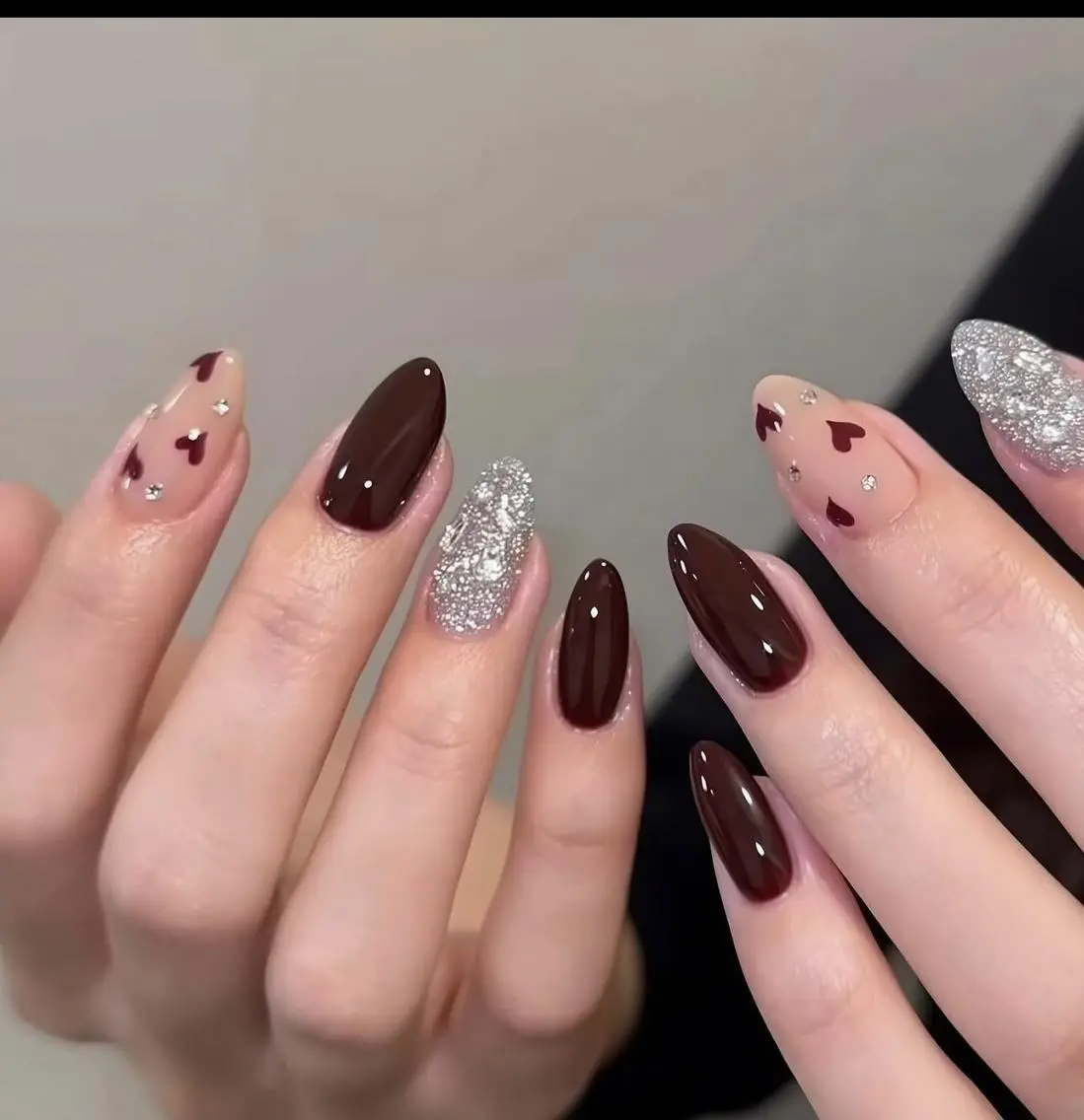 ネイル Luna Nailsのネイルデザイン