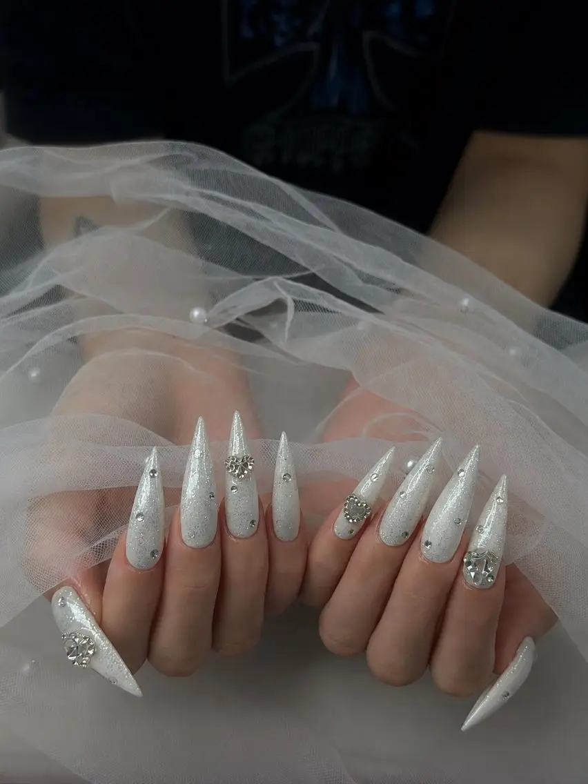 ネイル ハンドネイル R Nailのネイルデザイン