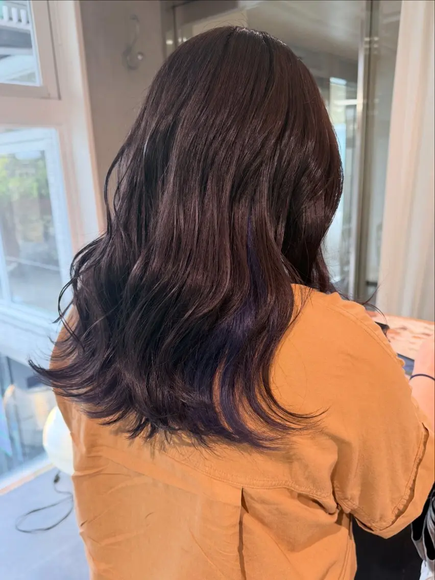 セミロング カット ヘアカラー RorriM natsuのヘアスタイル