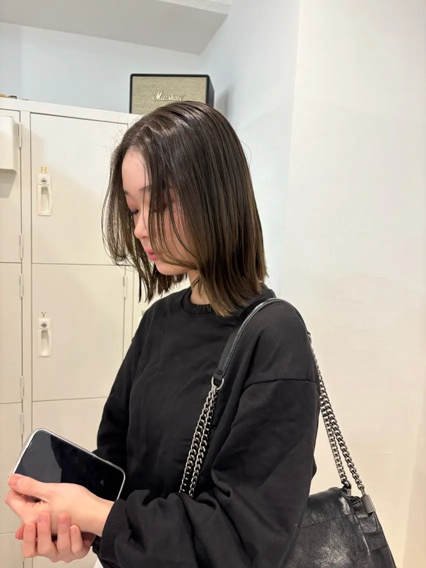 ミディアム カラー ブラウンカラー オリーブブラウン カット ヘアカラー トリートメント 梅田/柔らかカラー/ オオハシ リナコのヘアスタイル