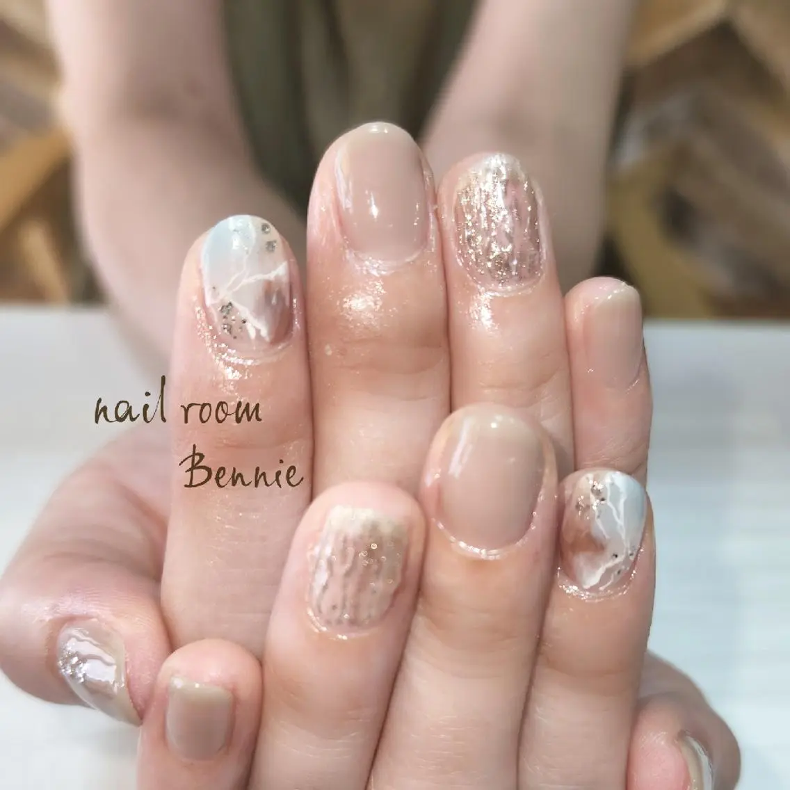 ネイル ニュアンスネイル   BENNIEのネイルデザイン