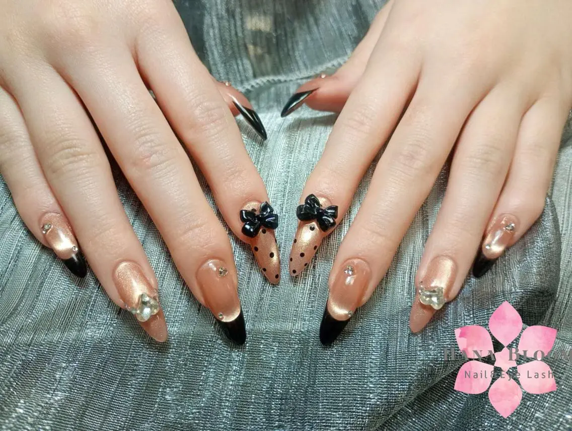 ネイル ハンドネイル ハンドケア Hana Bloom Nail💛Rinaのネイルデザイン