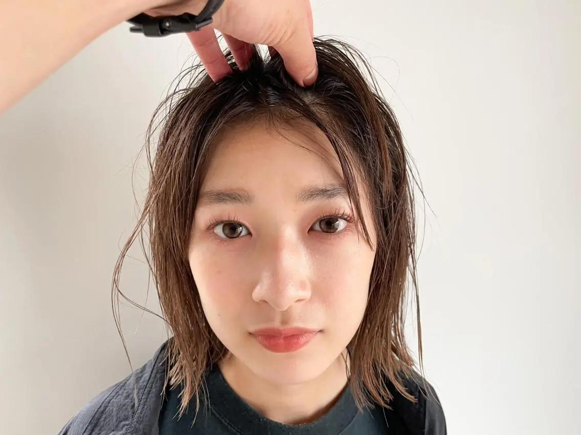 ミディアム カラー パーマ アディクシーカラー ブリーチ ブロンド ブルーカラー ハイライトカラー CEINE【セーヌ】 三軒茶屋のヘアスタイル