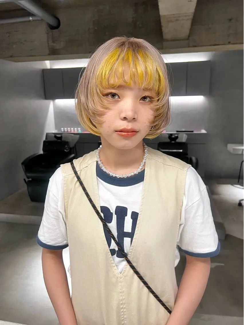 ミディアム カラー カット ヘアカラー トリートメント 宮川 日菜子のヘアスタイル