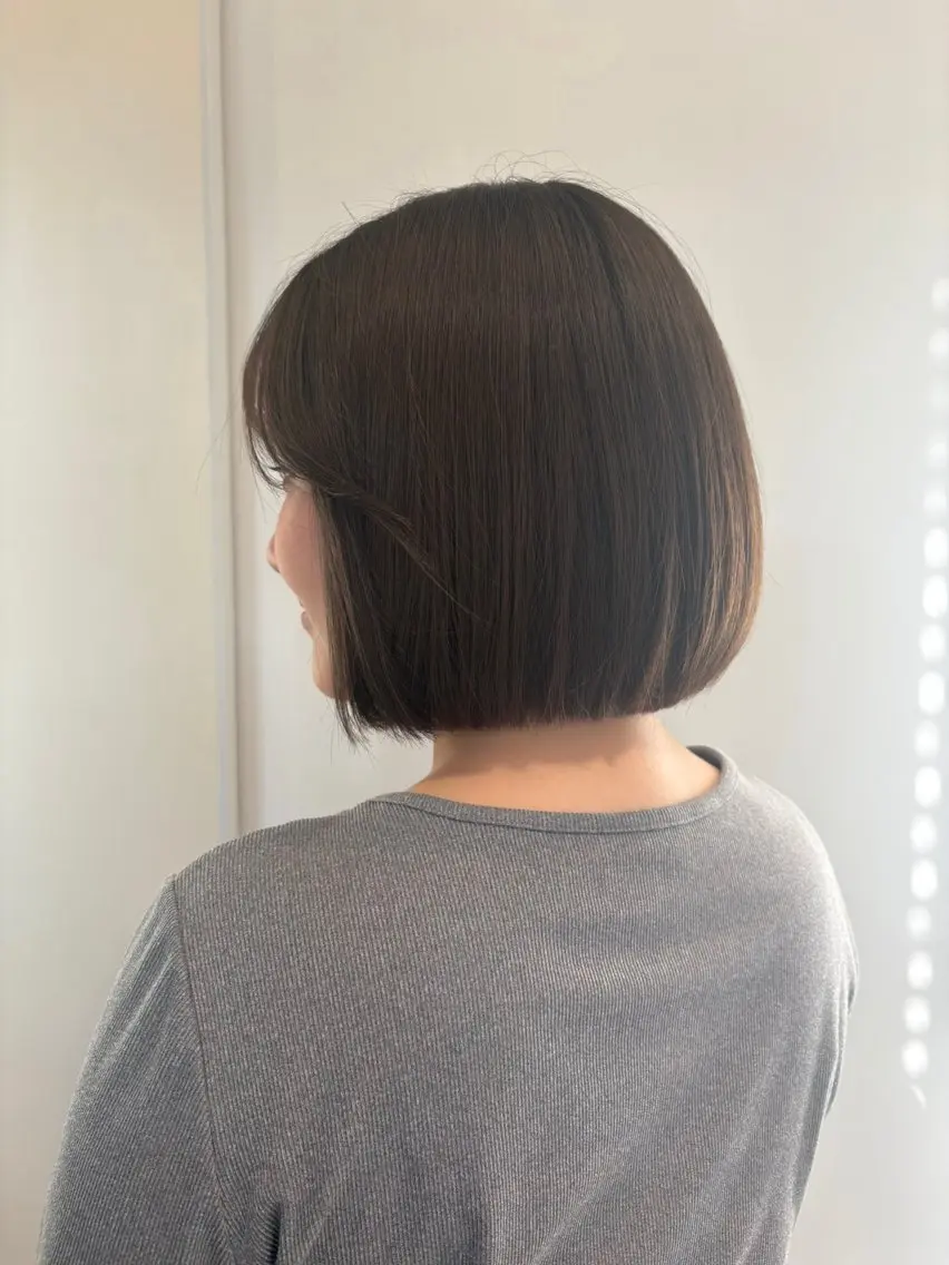 ショート ボブ カット ヘアカラー トリートメント 大津 りかのヘアスタイル
