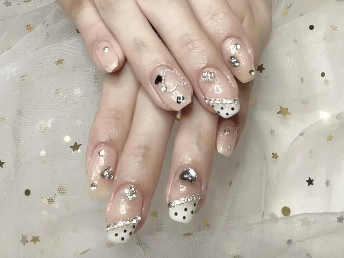 ネイル ジョリ En 💞🦋のネイルデザイン