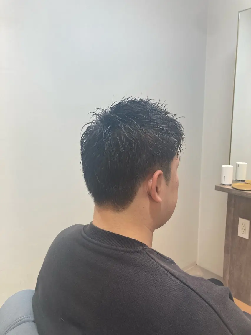 メンズ メンズショート カット ピンクカラー🎀 米津 美佑のヘアスタイル