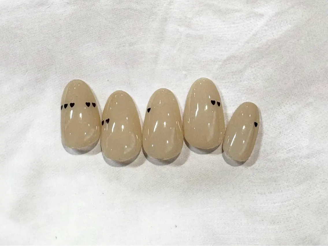 ネイル ハート ハンドネイル chika .のネイルデザイン