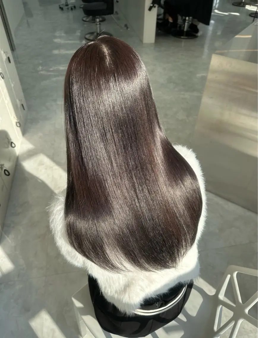 ロング カット 縮毛矯正 トリートメント 顔まわりレイヤー/諒 オリーブカラー/天神のヘアスタイル