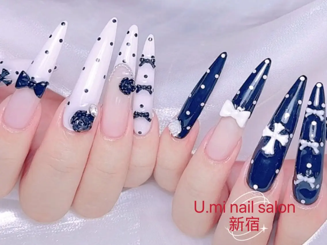 ネイル ボルドー チークネイル 長さ出し フレンチネイル ジェルネイル UMI ネイルサロン新宿🎀のネイルデザイン