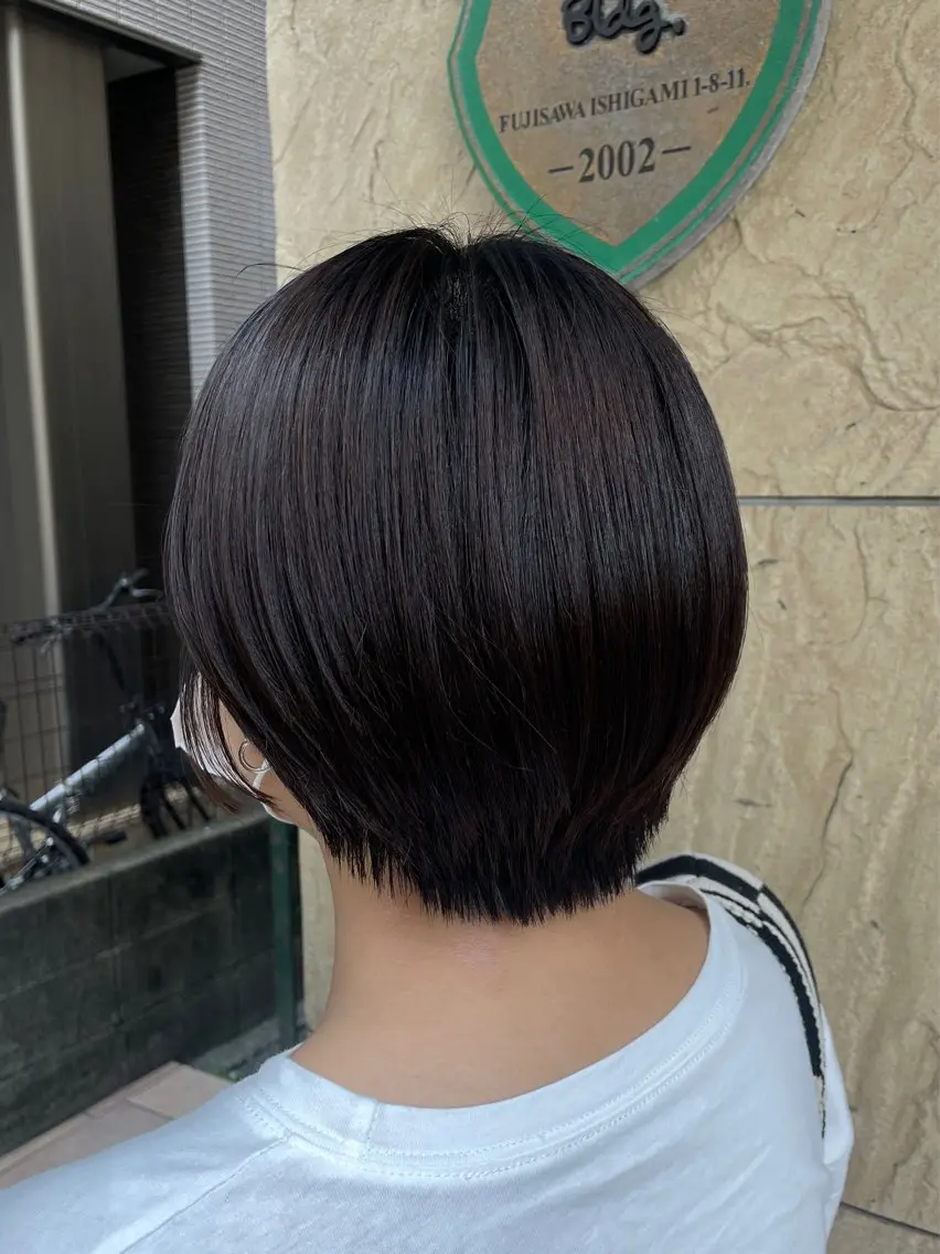 ショート カット ヘッドスパ レイヤー/透けカラー アレンジ/篠崎渚彩のヘアスタイル