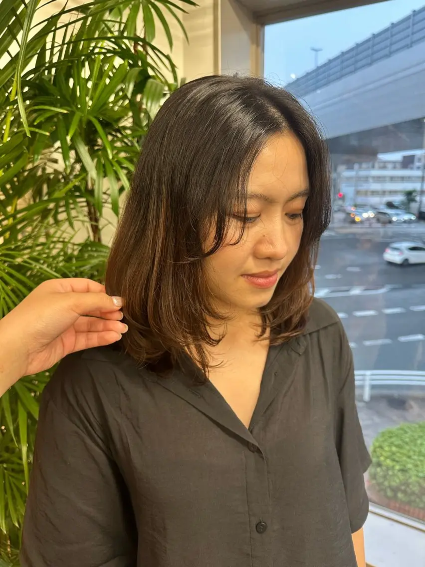 ミディアム レイヤーカット カット ブリーチカラー/ わきたちえ🌻のヘアスタイル