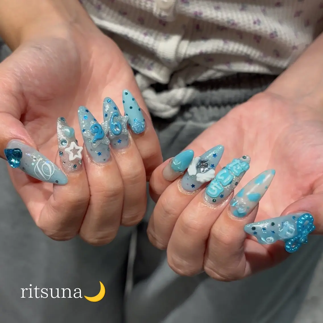 ネイル ハンドネイル ritsuna🌙 nail 堺筋本町のネイルデザイン
