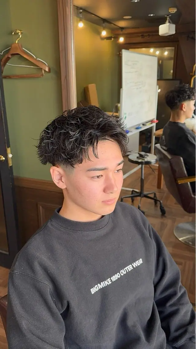 メンズ 井高 洸のヘアスタイル