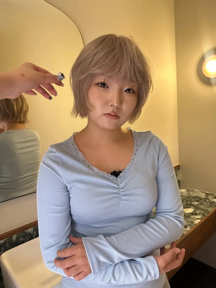 ミディアム karen 🌷名古屋、名駅のヘアスタイル