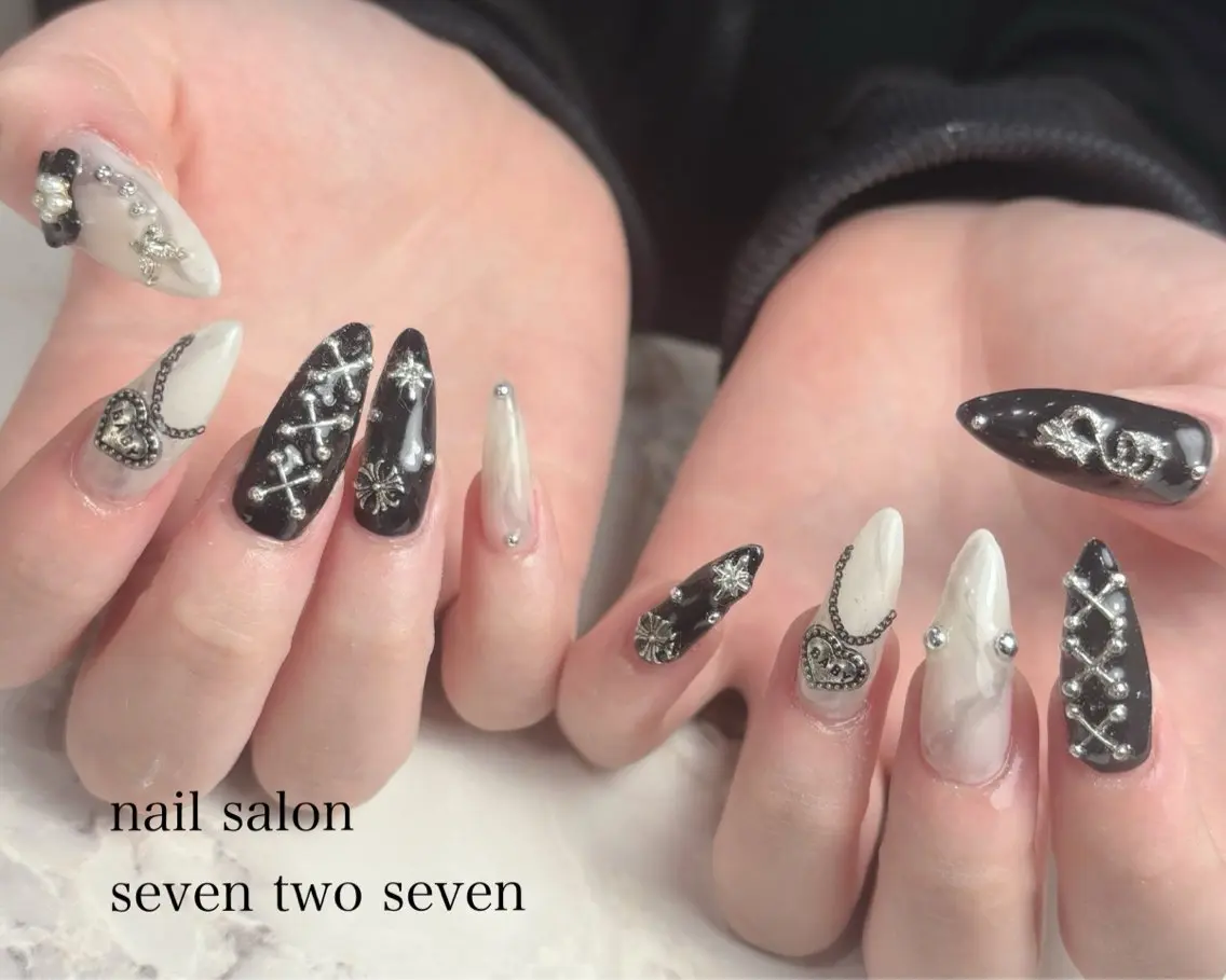 ネイル ハンドネイル 727 nailのネイルデザイン