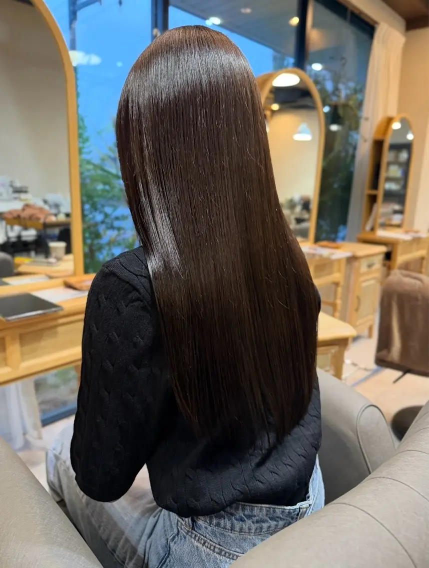ロング カラー 平松 海遥のヘアスタイル