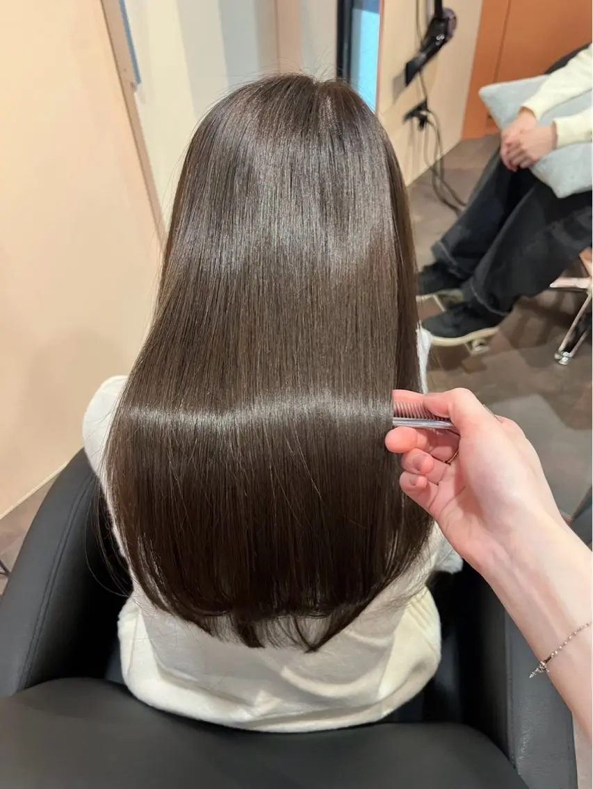 ロング カラー パーマ 髪質改善 トリートメント カット ヘアカラー トリートメント 《柔らかhair𓍯 》木村美姫のヘアスタイル
