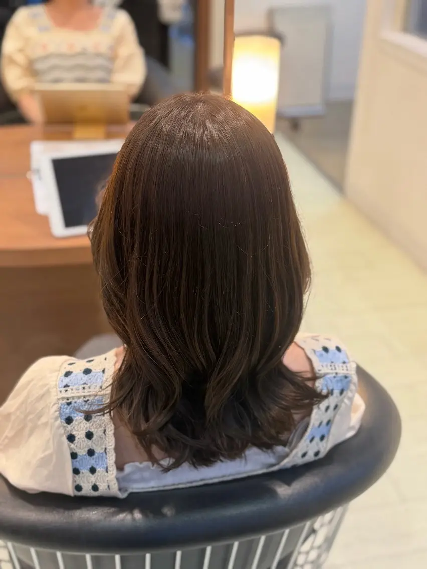 セミロング カラー Asai Marikoのヘアスタイル
