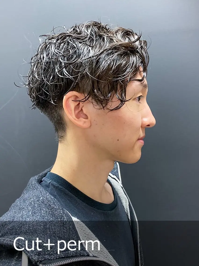 ショート メンズ anyhow academyのヘアスタイル