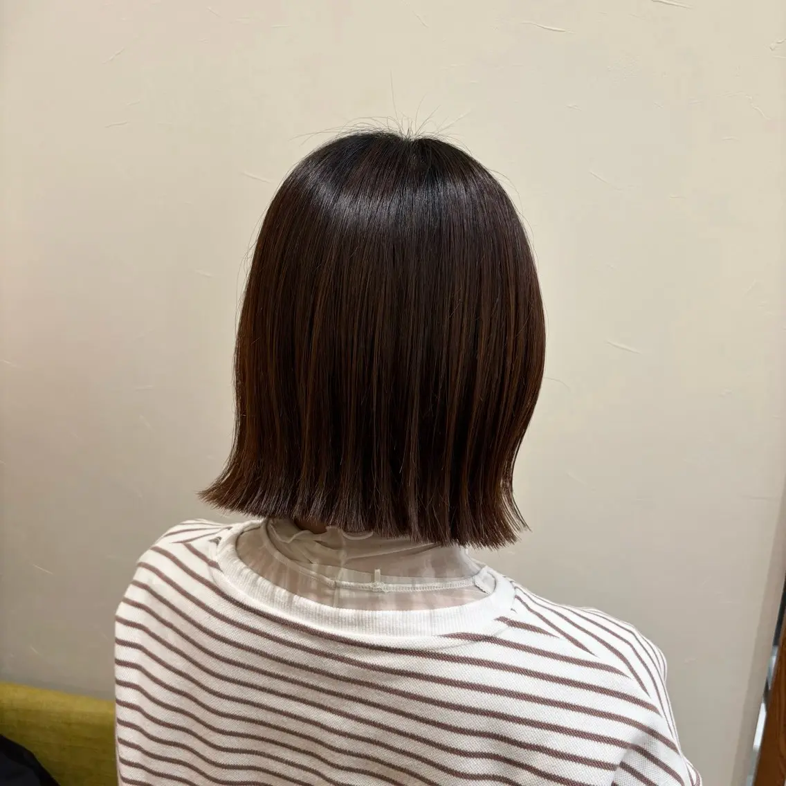 ミディアム ボブ くびれヘア 外ハネヘア トヨダ🤍 パーマのヘアスタイル