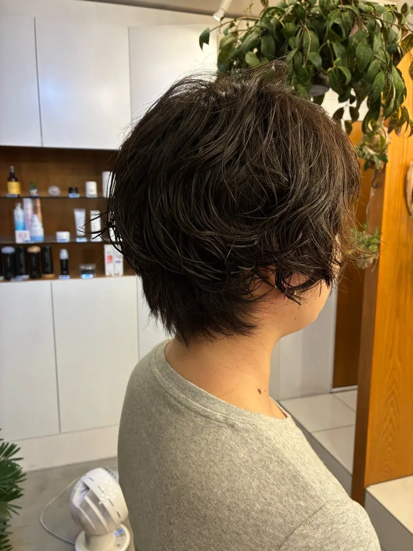 ショート パーマ 💐レイヤー/ 暖色/りゅーき💐のヘアスタイル