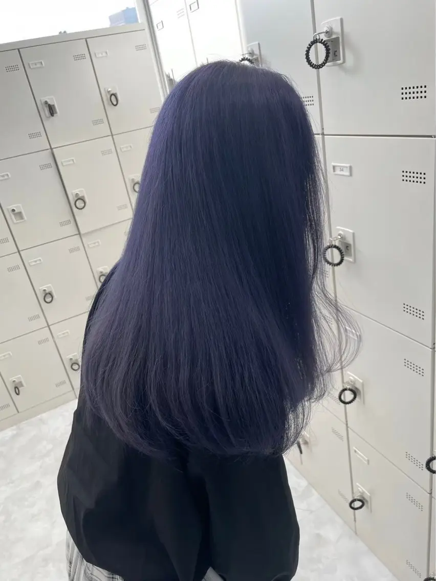 ロング カラー ヘアカラー 佐藤 笑瑠のヘアスタイル