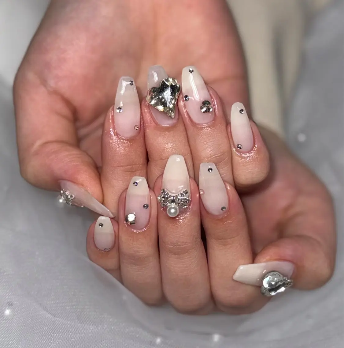 ネイル ハンドネイル lumiere karinのネイルデザイン