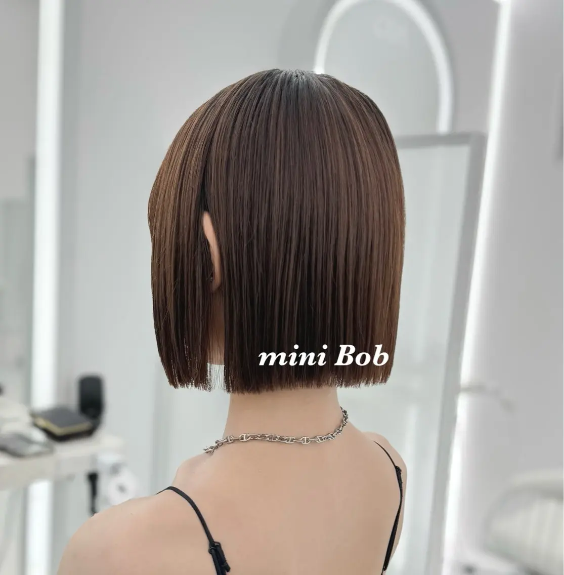 ショート カラー 🫧ミディアムカット 韓国透明感カラー🫧のヘアスタイル