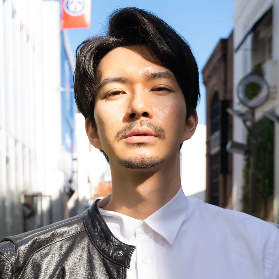 ショート カラー パーマ メンズ アップバング ダウンパーマ メンズパーマ メンズツイストパーマ 刈り上げ 朝楽メンズパーマ 🥇メンズカット吉田のヘアスタイル
