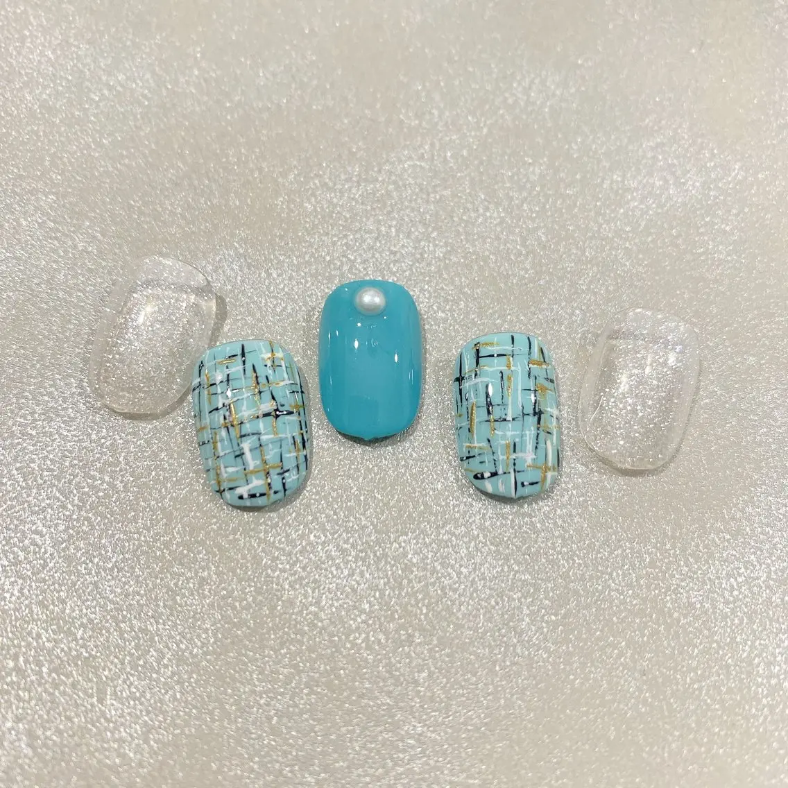 ネイル emiu petiteのネイルデザイン