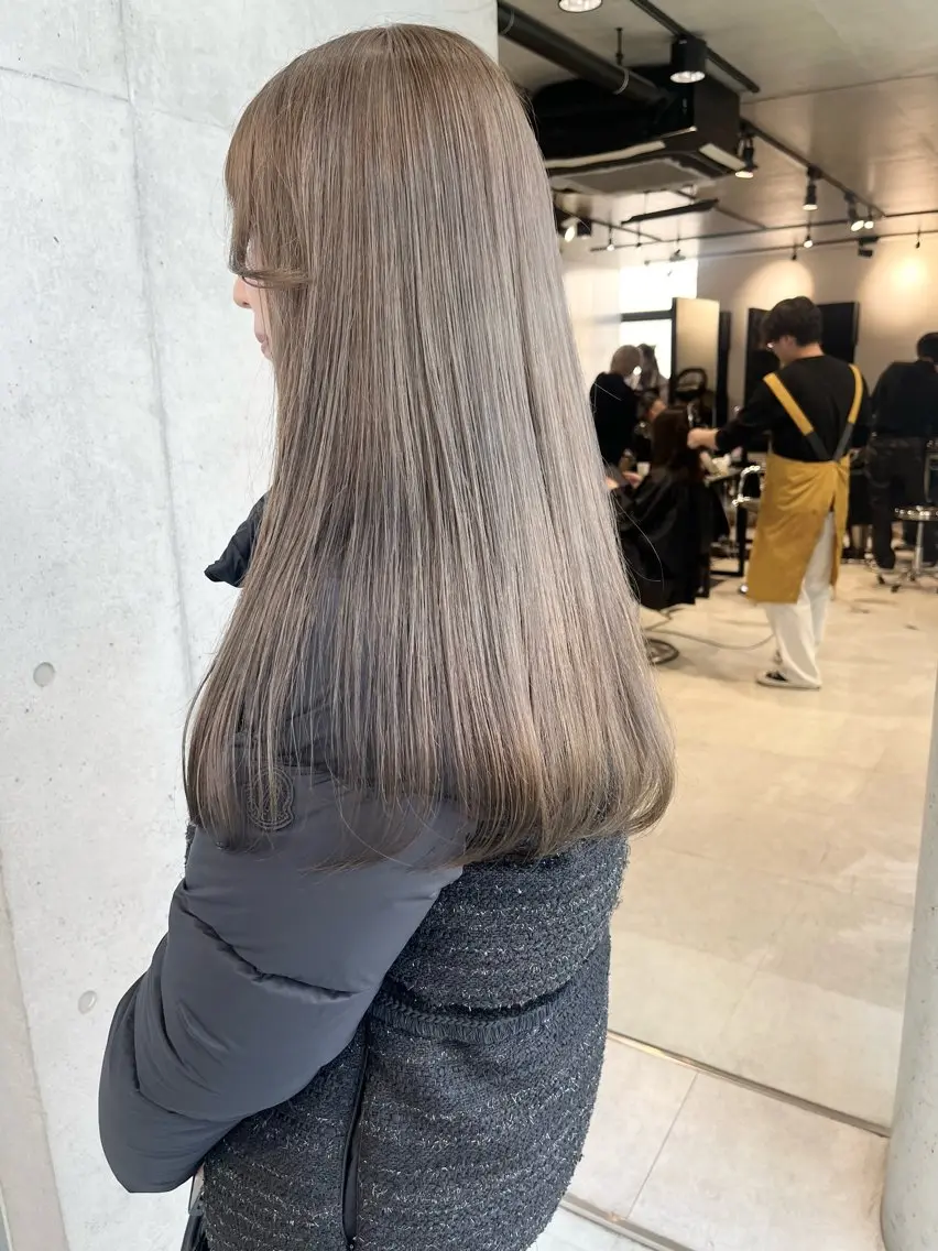 ロング カラー パーマ ヘアアレンジ カット ヘアカラー トリートメント ヘアセット 透明感/オリーブ/ グレージュ/YUKAのヘアスタイル