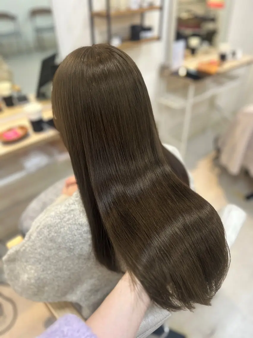 セミロング カット ヘアカラー 💞艶モテ髪✨ MOENA💞のヘアスタイル