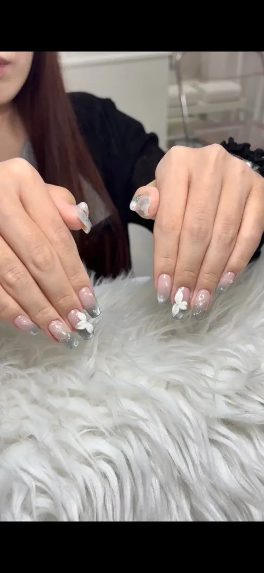 ロング ハンドネイル NENENAIL 【シヨン】のネイルデザイン