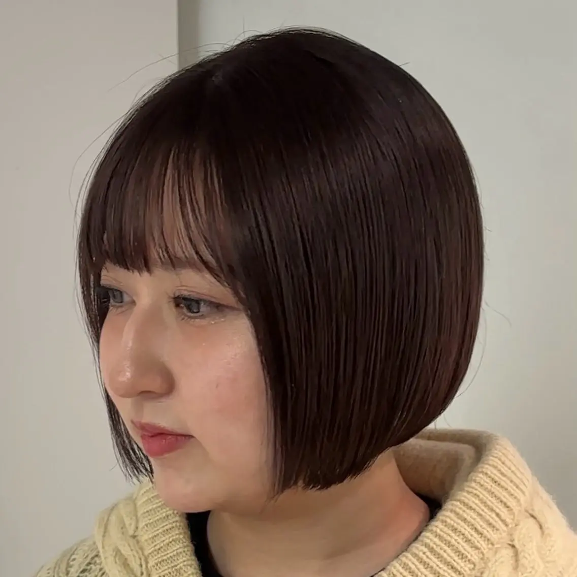ショート カラー ボブ ネヅ カオルのヘアスタイル