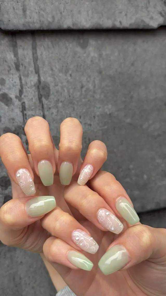 ネイル フラッシュネイル フラッシュマグ フットネイル フレンチネイル 韓国ネイル SAKU nail 作島茜のネイルデザイン