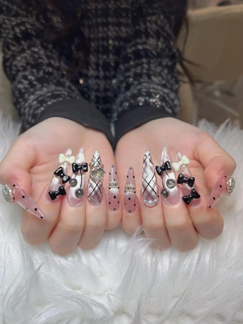 ネイル ハンドネイル Jenn Nail Salonのネイルデザイン